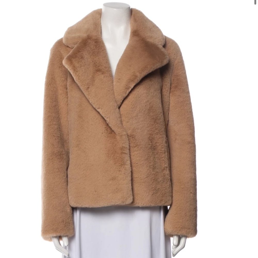 Soyia and Kyo Faux Fur Coat Medium